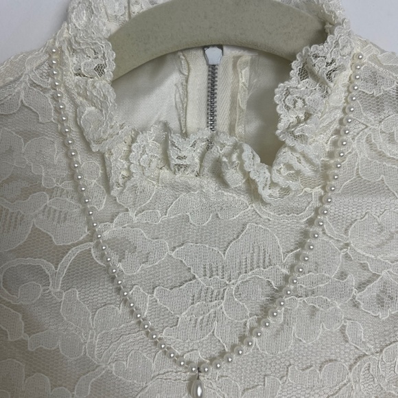Vintage Girl's First Communion Cream Tiered All Lace Attached Necklace Dress S/M - Picture 4 of 9